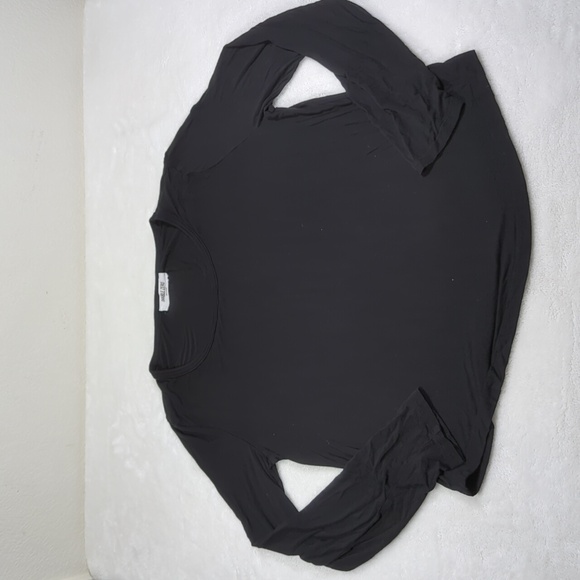 Double Zero M /  L black top EUC - Picture 1 of 2